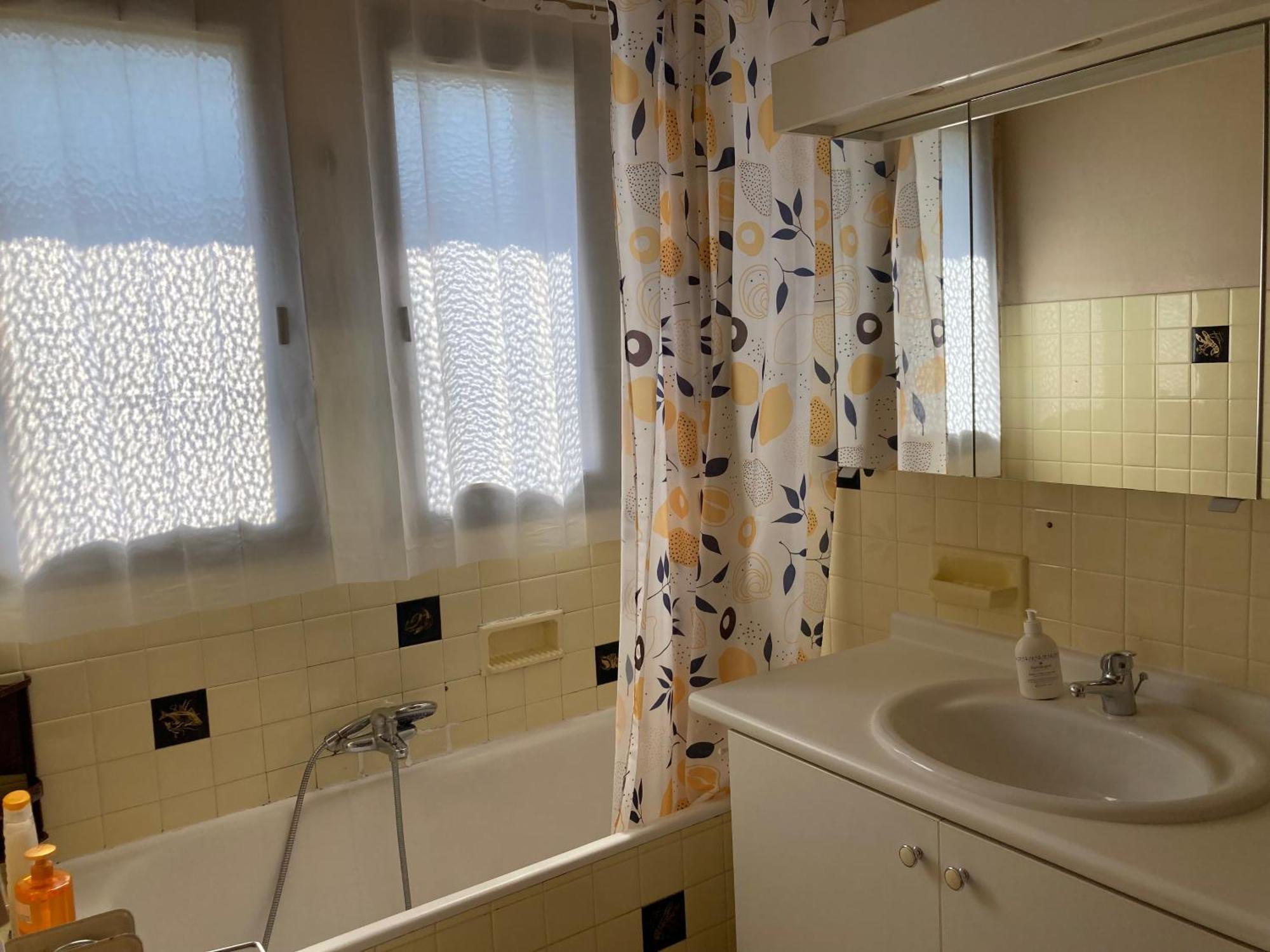 Maison Lumineuse Bagnols-sur-Ceze Ngoại thất bức ảnh