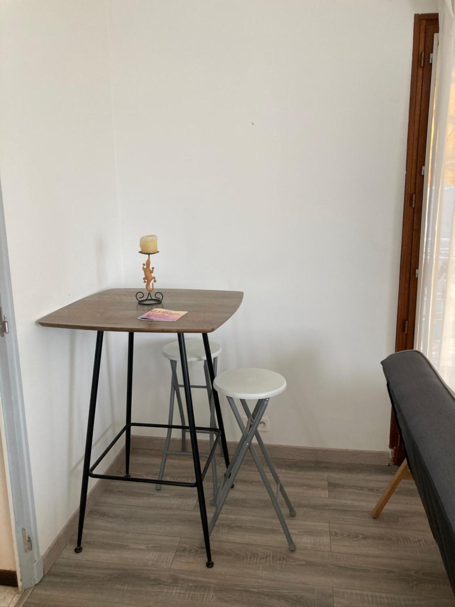 Maison Lumineuse Bagnols-sur-Ceze Ngoại thất bức ảnh
